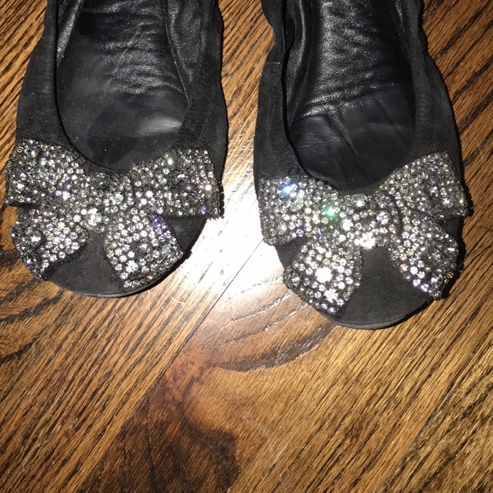 Shoes - Picture 3 of 4